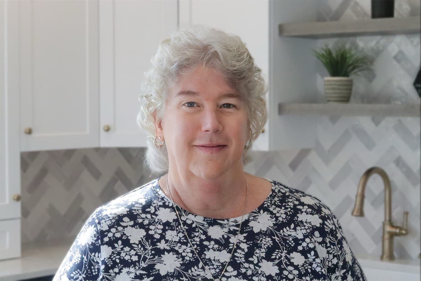 Kim Miccile